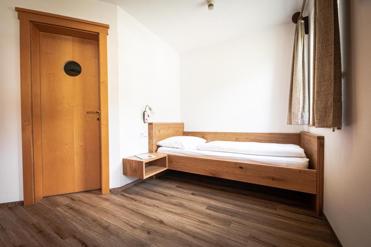 Gissbach Hotel 3*
